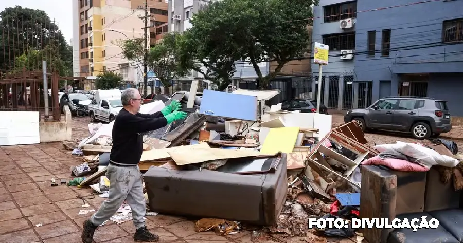 Nível do lago cai pela primeira vez desde o início de maio, mas ainda acima da cota de inundação