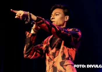 Sala Nelson Pereira dos Santos terá show em homenagem a Roberto Carlos