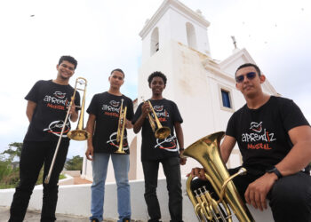 Quinteto de Metais do Aprendiz Musical se apresenta na Ilha da Boa Viagem