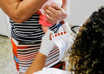 Itaboraí descentraliza e amplia realização do teste do pezinho no município