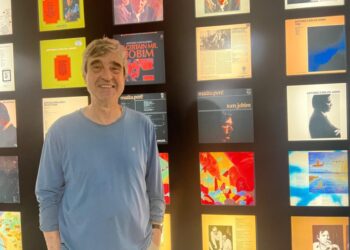 Imperdível: Expo ‘Tom Jobim: Discos Solo’, a partir de 9/10 no Instituto Antonio Carlos Jobim Lança