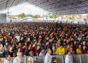 Dia Nacional da Juventude reuniu 10 mil católicos em Maricá no domingo (13/10)