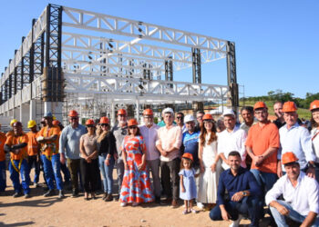 Quaquá e Fabiano Horta anunciam equipe de transição, em Maricá