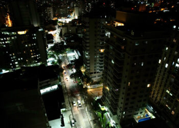 Prefeitura de Niterói inicia instalação de lâmpadas de LED