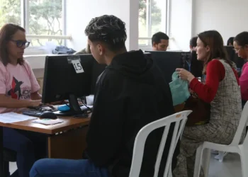 Feirão com 500 vagas de emprego para moradores de Niterói e SG | Enfoco