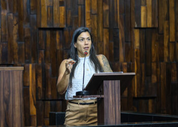 Proposta legislativa no Rio visa empoderar mulheres egressas do sistema prisional