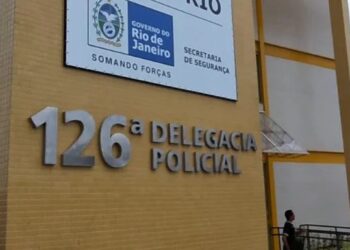 Policiais militares apreendem drogas em Cabo Frio