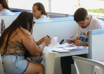 Casa do Trabalhador Itinerante oferece oportunidades de empregos em Itaipuaçu