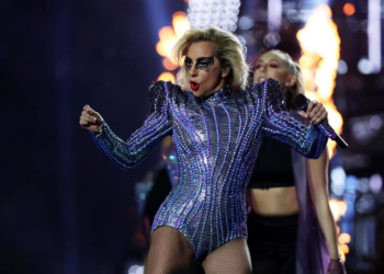Lady Gaga fará show no Rio maio, confirma Eduardo Paes