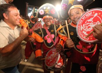 Carnaval de Niterói brilha com tradição e inovação
