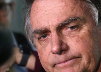 Após cirurgia, Bolsonaro segue na UTI sem previsão de alta