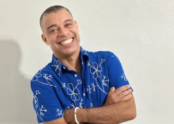 Após dispensar Nêgo, Acadêmicos de Niterói anuncia novo intérprete | Enfoco