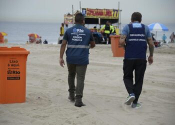 Operação Verão: Mais de 3 mil itens apreendidos e 26 mil multas aplicadas nas praias do Rio