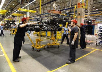 Rio de Janeiro registra maior alta industrial do país e sinaliza reindustrialização