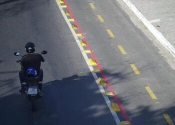 Ação conjunta em Niterói resulta em prisão e recuperação de motocicleta roubada