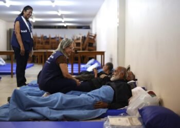 Assistência Social abre vagas extras de acolhimento no inverno para pessoas em situação de rua - Prefeitura da Cidade do Rio de Janeiro