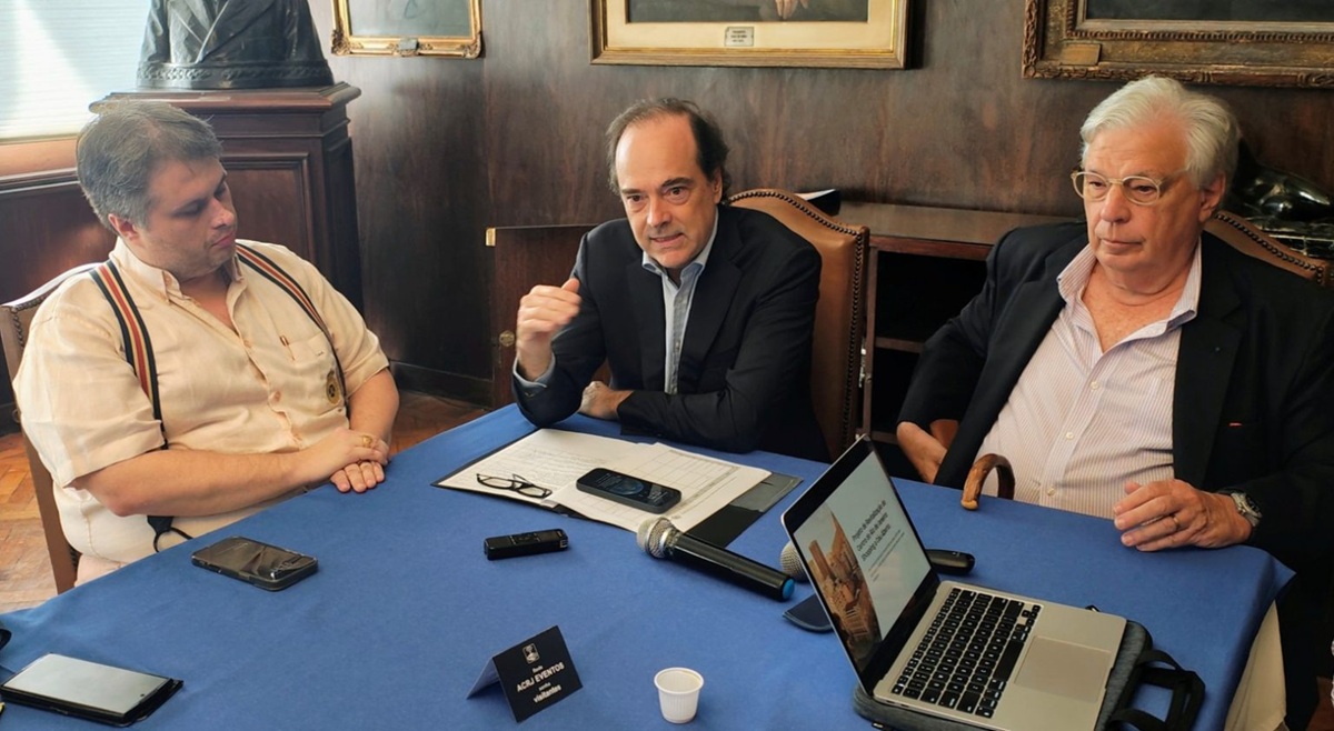 Associação Comercial do RJ propõe articulação de projetos para revitalização da região central da capital