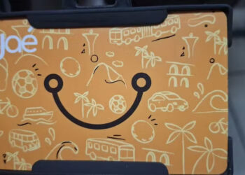 Guardas municipais detêm homem por uso indevido do cartão Jaé no centro do Rio