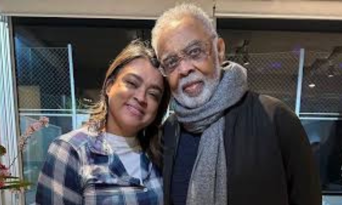 Preta Gil faria 51 anos nesta sexta (8); pai faz homenagem | Enfoco