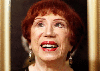 Morre Berta Loran, atriz ícone do humor brasileiro, aos 99