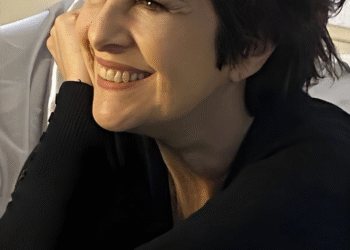 Nesta quarta, Leila Pinheiro comemora 45 anos de carreira no