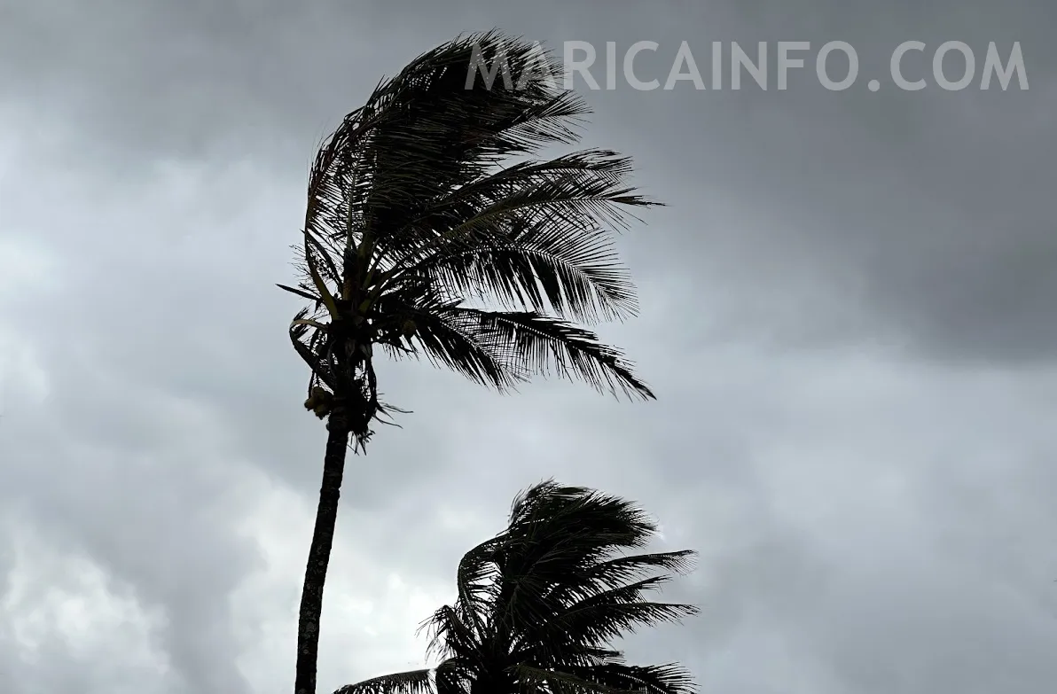 Defesa Civil de Maricá emite alerta de chuva forte com rajadas de vento e raios