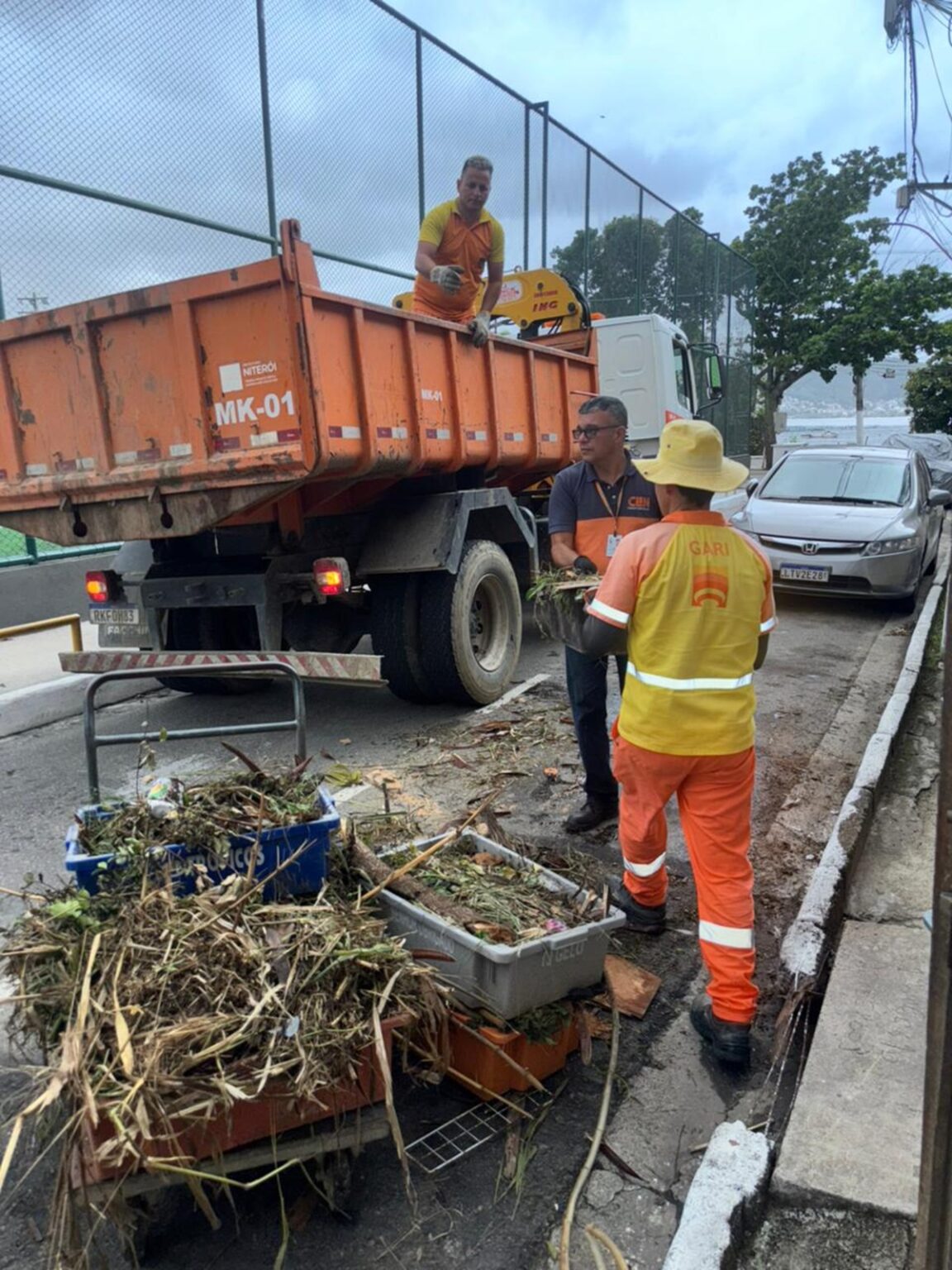 CLIN recolhe 820 kg de resíduos em Jurujuba