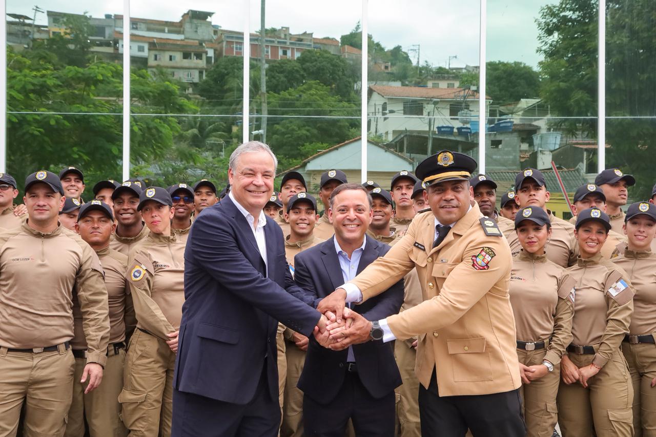 A Guarda Municipal de Niterói formou 80 novos agentes após curso com foco em policiamento de proximidade e ação integrada durante Operação Verão 2025.
