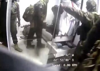 PM do Bope é flagrado furtando itens em operação