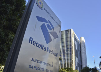 Receita Federal nega taxação sobre transações financeiras