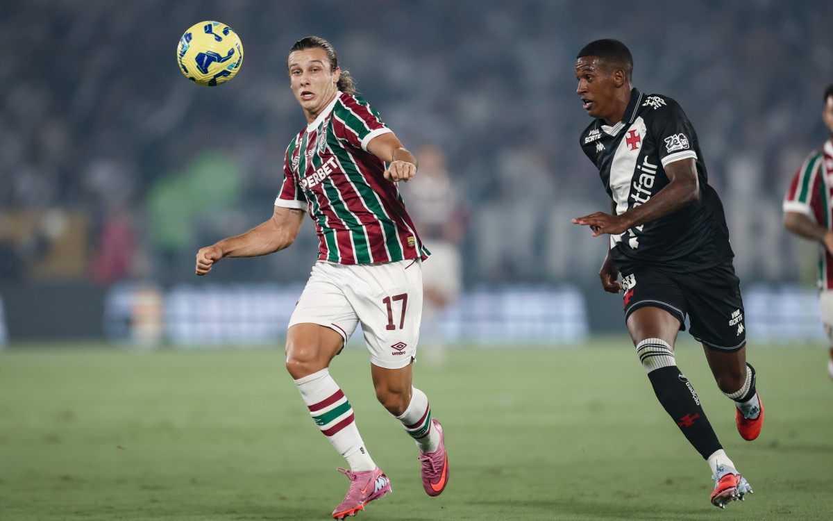 Léo Jardim brilha nos pênaltis, Vasco vence o Fluminense e garante vaga na final da Copa do Brasil.