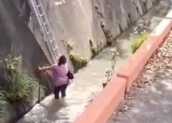 VÍDEO: Mulher cai em canal da Alameda São Boaventura, em Niterói