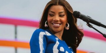 Ludmilla é confirmada como atração principal do Réveillon 2026 em Niterói, ao lado de Nando Reis e da Bateria da Viradouro.