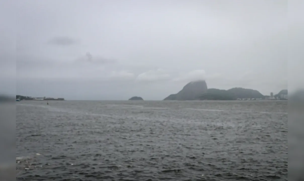 Semana com nuvens, pancadas de chuva e altas temperaturas no Rio.