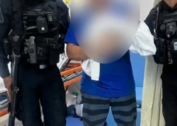 Bebê de 10 dias é salvo por militares após engasgamento em São Gonçalo. Atendimento rápido evitou agravamento do quadro.