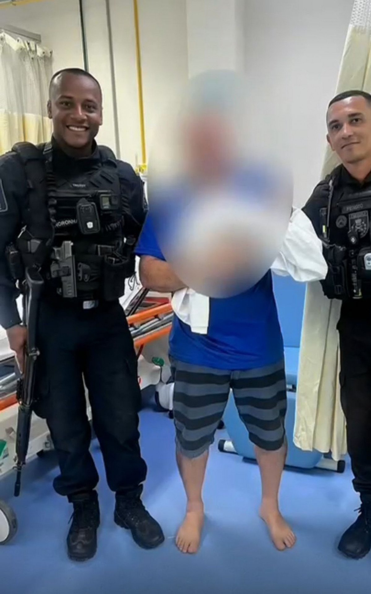 Bebê de 10 dias é salvo por militares após engasgamento em São Gonçalo. Atendimento rápido evitou agravamento do quadro.