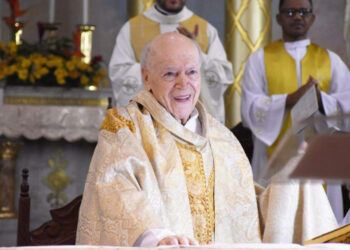 Padre de 103 anos morreu após passar mal durante a oração da Ave Maria em uma igreja da Tijuca, na Zona Norte do Rio.