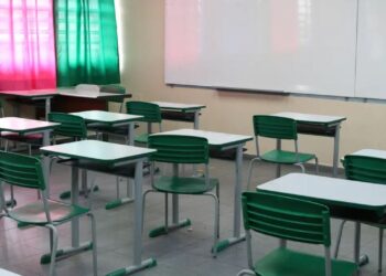 Educação do Rio de Janeiro deixa de receber milhões após falta de ações do governo estadual e da Alerj para garantir o uso das verbas.