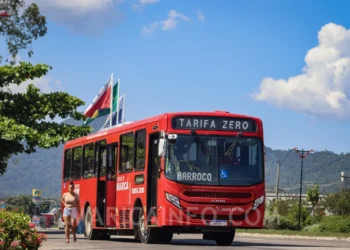 Maricá vai incorporar ônibus elétricos ao Tarifa Zero com investimento federal acima de R$ 100 milhões.