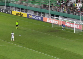 Vasco-AC, time do goleiro Bruno, é eliminado na primeira fase da Copa do Brasil após derrota em jogo decisivo.