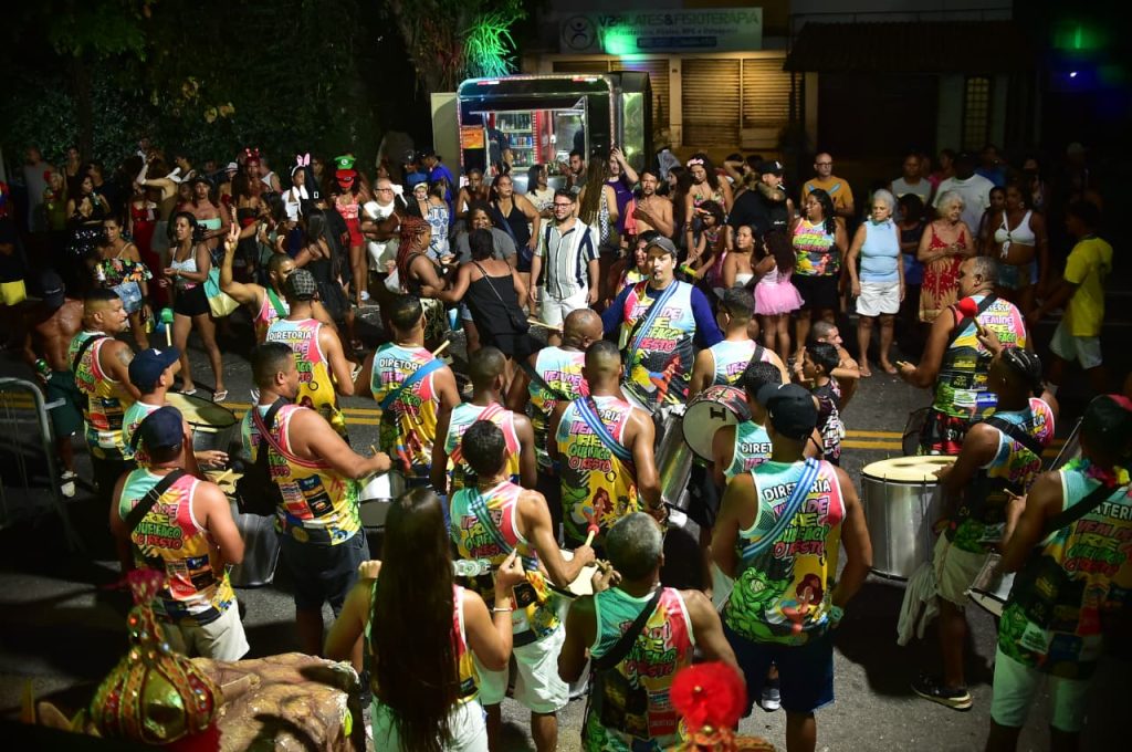 Niterói define ponto facultativo no Carnaval e altera expediente dos órgãos públicos. Serviços essenciais seguem em funcionamento.