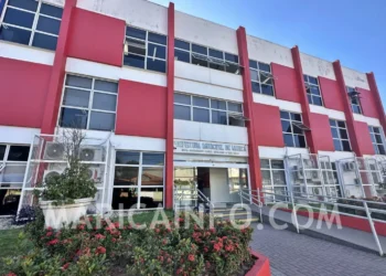 Prefeitura de Maricá decreta ponto facultativo após título da União de Maricá e celebra conquista histórica no Carnaval.