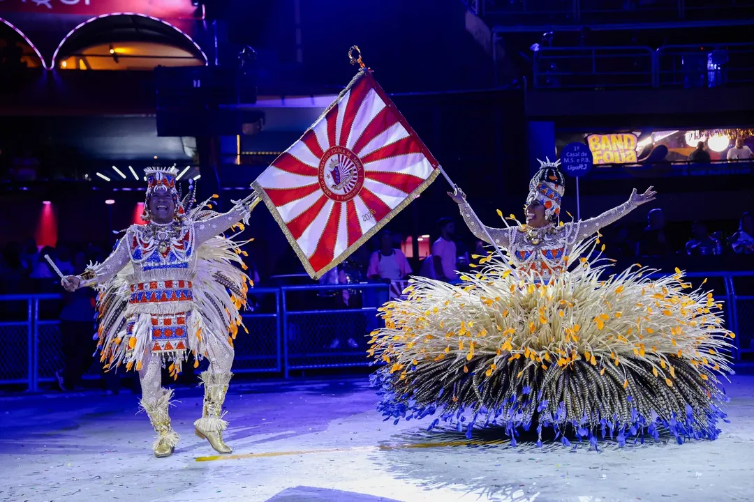 União de Maricá aguarda resultado histórico que pode garantir vaga inédita no Grupo Especial do Carnaval.