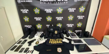 Suspeito é detido após fingir ser policial federal para impedir ação técnica da Light em condomínio na Tijuca.