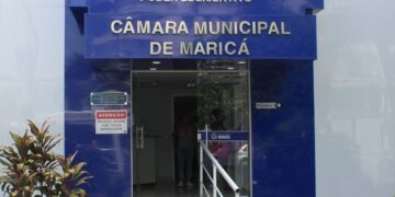 Maricá propõe política de prevenção a golpes financeiros contra idosos