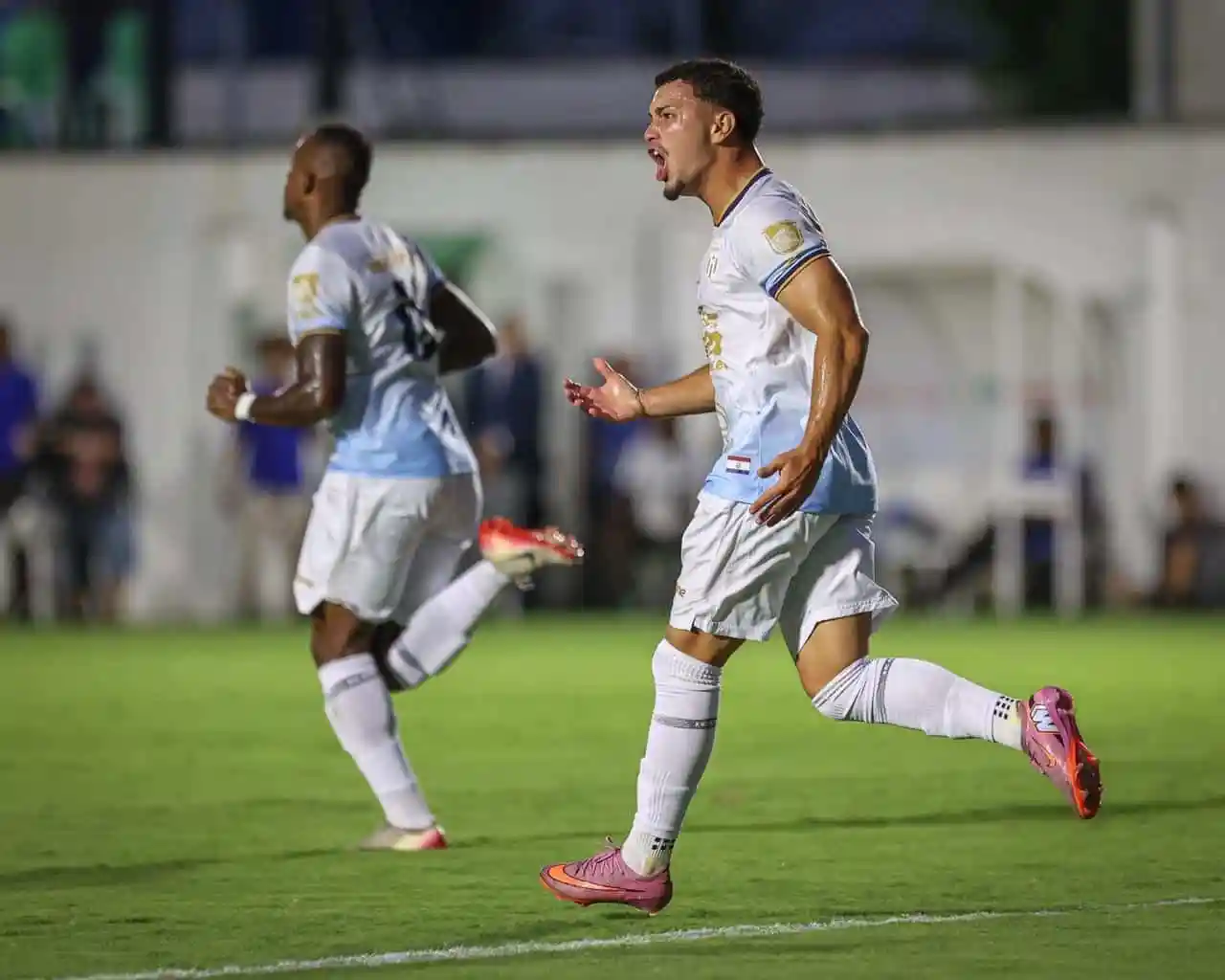 Maricá FC empata no aniversário do clube e fica a uma vitória de garantir permanência na elite do Carioca.