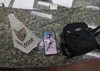 Homem é preso após roubo com faca no Centro de Niterói; parte dos bens recuperada