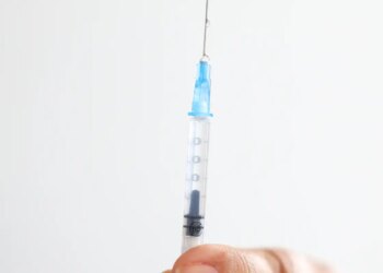 Vacinação contra HPV: Pesquisa revela cobertura vacinal insuficiente entre adolescentes