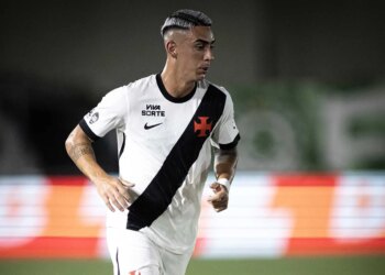 Vasco empata sem gols com Barracas Central na estreia da Sul-Americana na Argentina