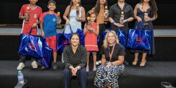 Maricá premia jovens pesquisadores em evento sobre iniciativas científicas locais